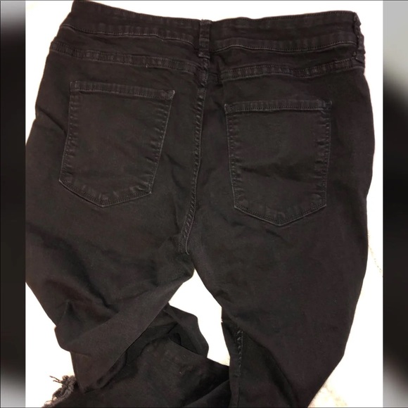 Black Jeans - Picture 3 of 4